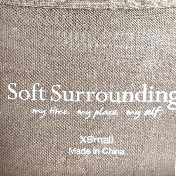 Soft Surroundings Danielle Button Top Tunic Asymmetrical Hem 3/4 Sleeves XS - Picture 9 of 10